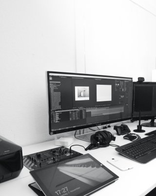 Flaremedia office büro workstation desk